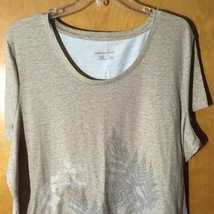 Leaf-print top